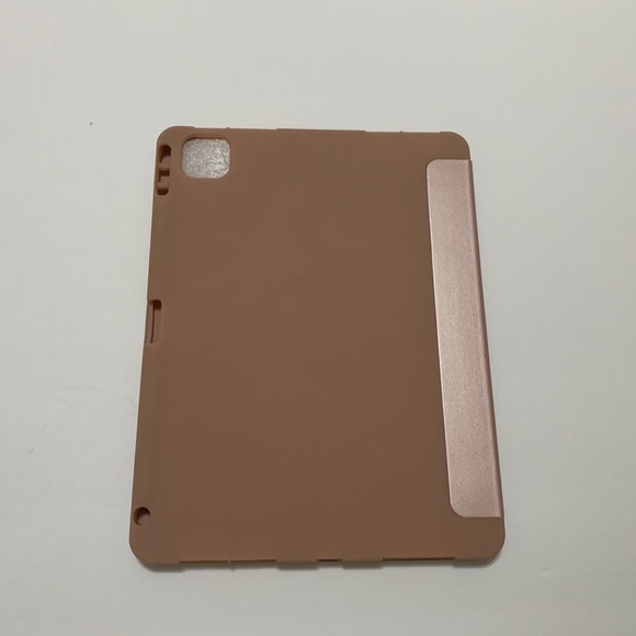 Rose Gold Case For iPad Pro 11 inch 2021 - Picture 5 of 12